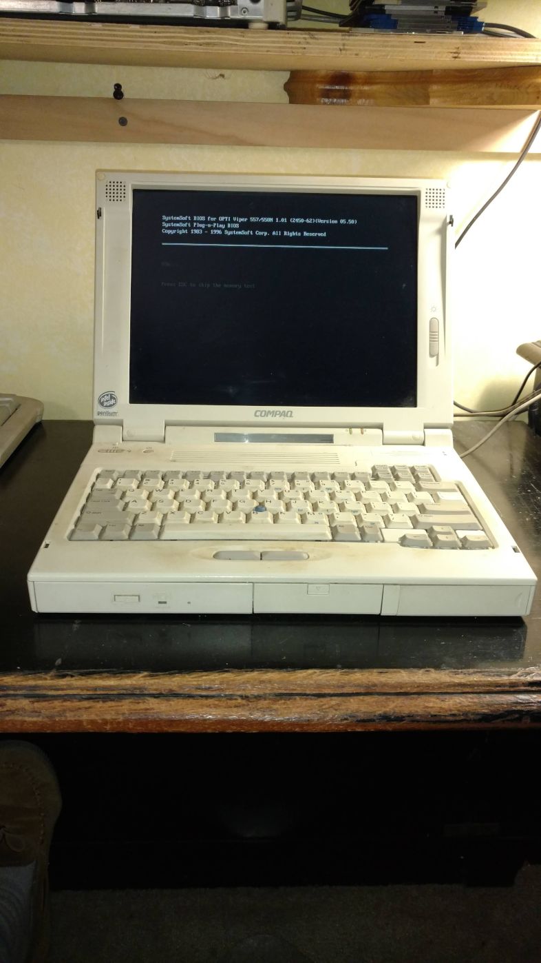 Compaq_LTE5400_1